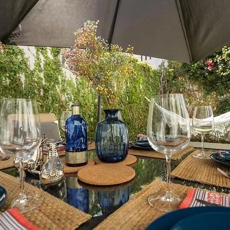 Charming And Cozy Estoril
