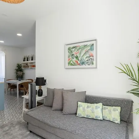 Charming And Cozy Apartment